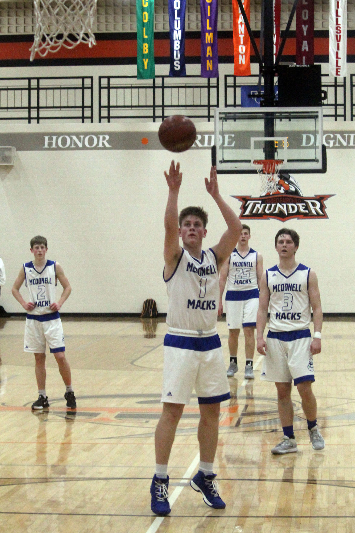 McDonell vs Thorp boys basketball at Osseo 3-12-20